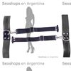 Esposa con agarre de puerta